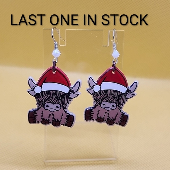 Christmas Bull - Picture 1 of 2